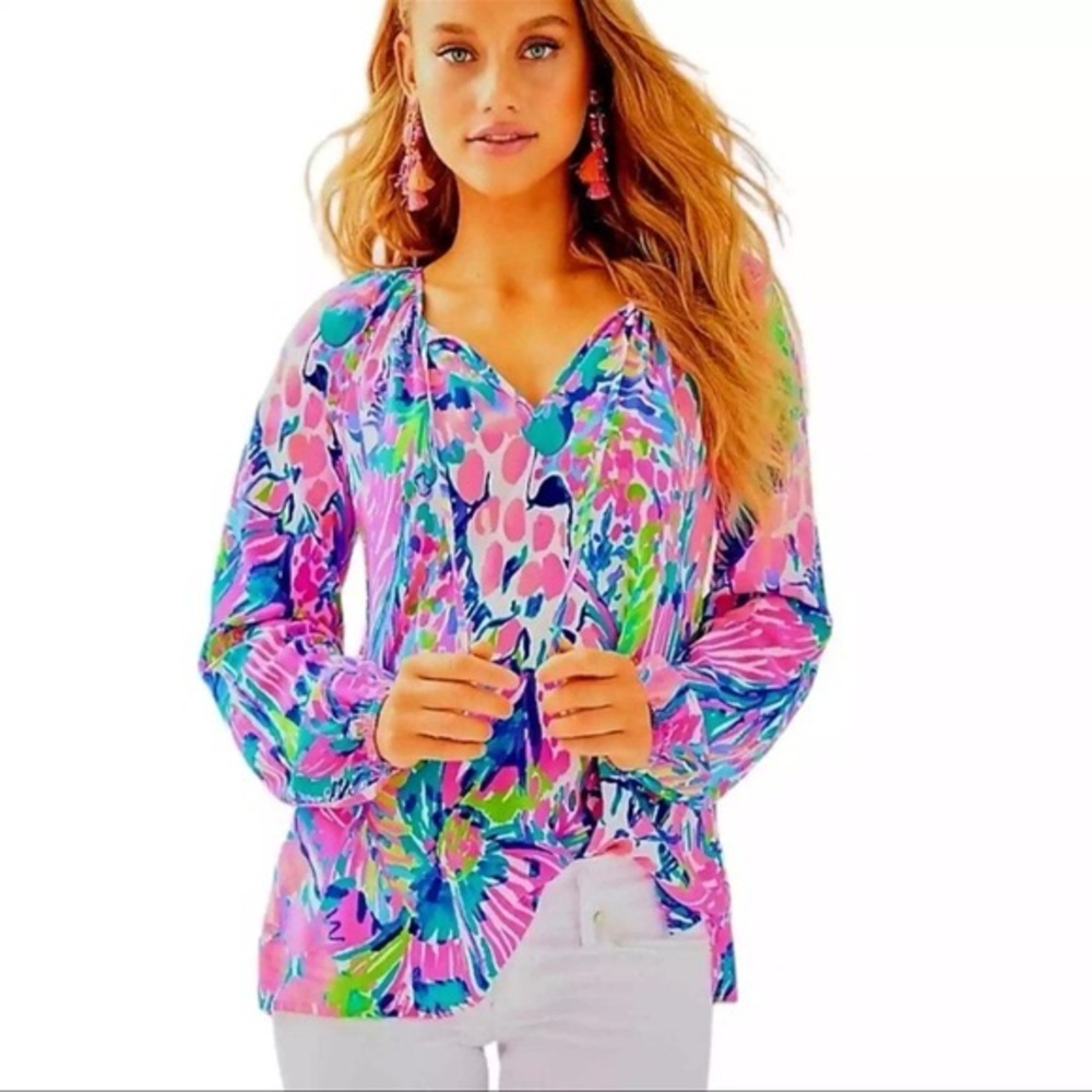 LILLY PULITZER *NWT* RARE Willa Long Sleeve Top Gumbo Limbo XXS Style 23646 - Picture 2 of 9